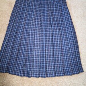 Honor Millburn@Edinburgh Woollen Mill Dark Red Plaid Pleated Skirt Med Pure Wool